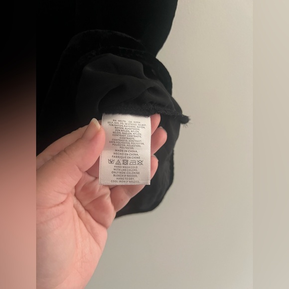 Maeve Anthropologie Black Scalloped Camisole Tank Top XS Adjustable Straps - Picture 4 of 5